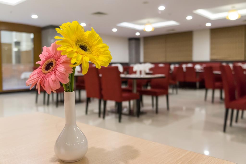 Hotel Saptagiri Хайдарабад Экстерьер фото